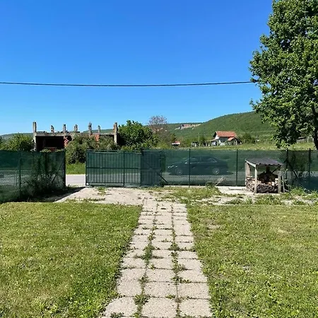 Apartman Arnes